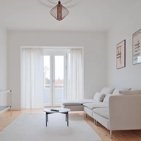 Beautiful And Bright 4-Br - 51 Hellerup