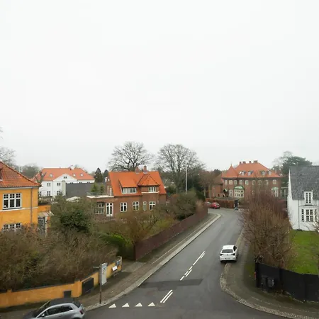 Beautiful And Bright 4-Br - 51 Lägenhet